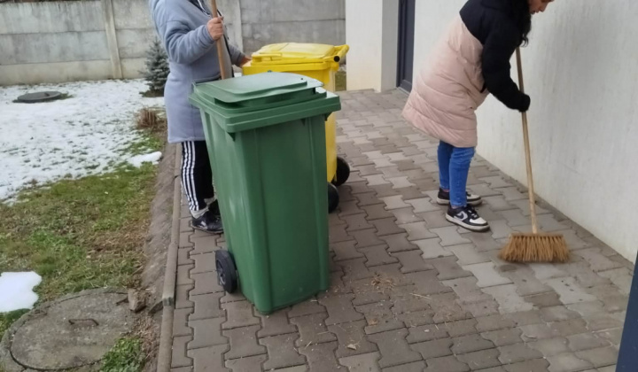 3. fotografia fotogalérie Rozvojový tím v akcii / NP RT I.- Prípravy na Fašiangovú zabíjačku  - foto