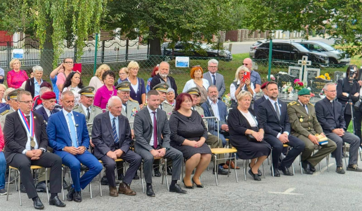 58. fotografia fotogalérie Kultúrne podujatia / Slávnostné odhalenie Pamätníka padlých hrdinov II. svetovej vojny-04.09.2026 - foto