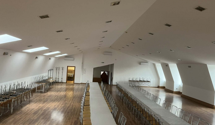 Fotka - Cenník platný od 01.01.2026 - prenájom Viacúčelovej sály Víťaz